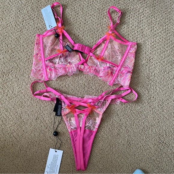 For Love And Lemons Hibiscus Embroidery Bra and Thong Panty - Picture 11 of 13